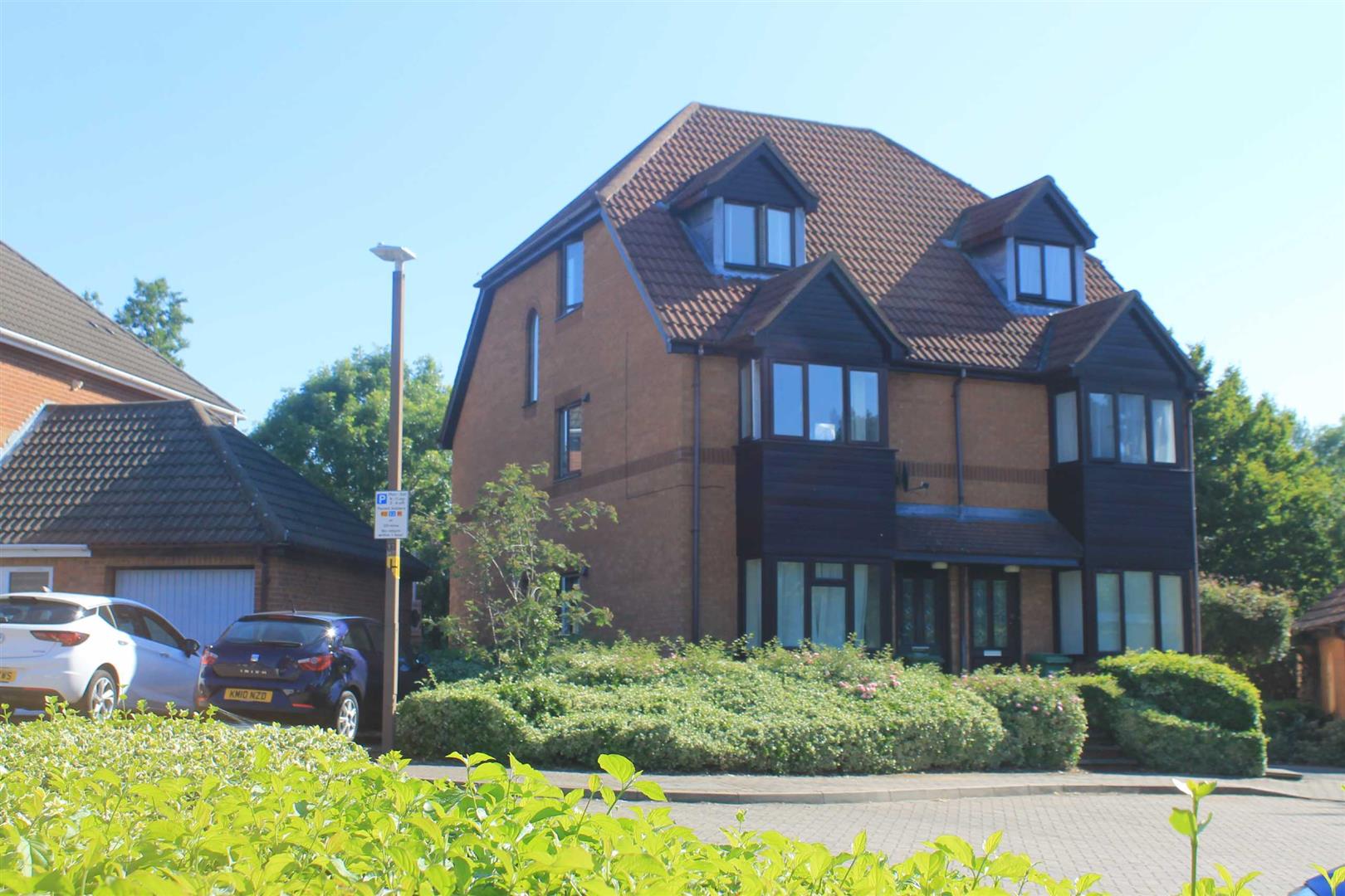 Hadley Place, Bradwell Common, Milton Keynes